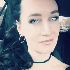 Meet your Posher, Hope